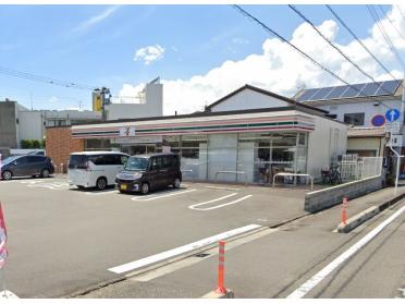 セブンイレブン宮崎淀川3丁目店：377m