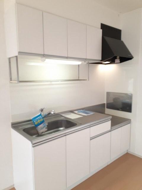 メゾン・ド・ラパン（201） キッチン
