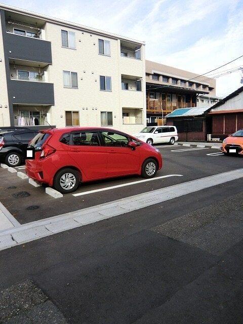 ハイブリッジ　Ⅱ（301） 駐車場