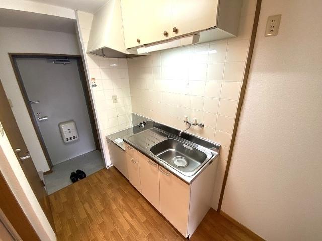 ルミナス小松（101） 部屋画像