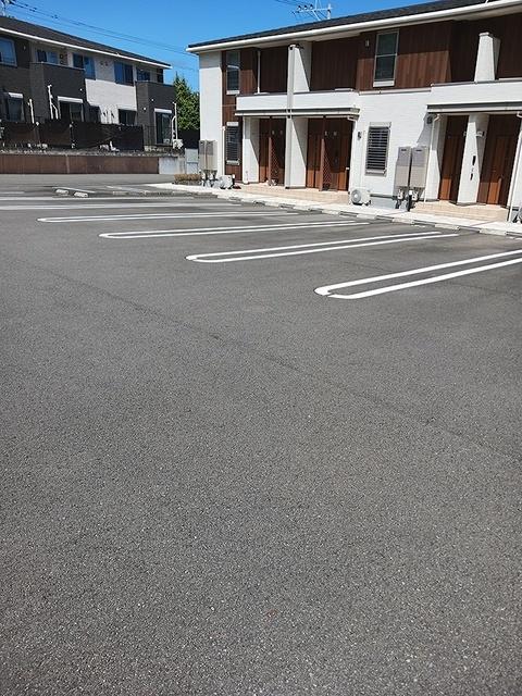 ケースリー　Ⅶ（204） 駐車場