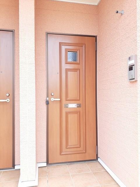 ヴィラユニゾンⅡ（201） 玄関