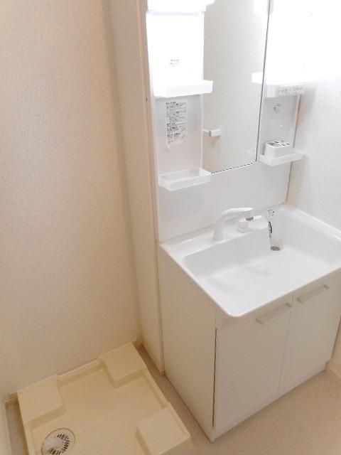 グレイス　ガーデン　Ｄ棟（101） 洗面