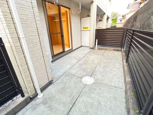 メイプル高洲 庭
