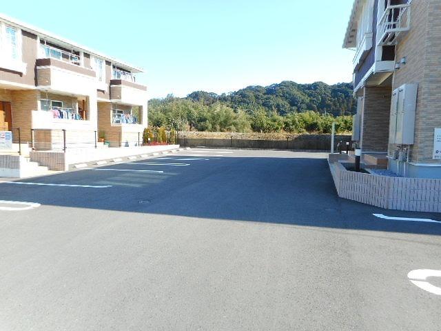 プランドールＭ　Ⅱ（102） 駐車場