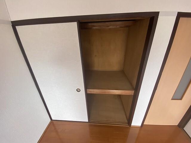 ロザート神宮西（402） 収納