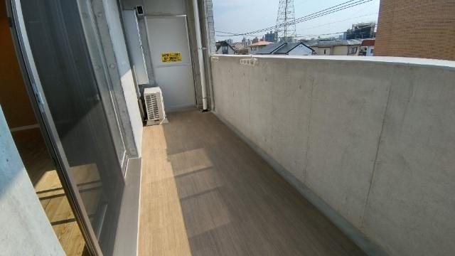 アルテマイスター鶴島（401） バルコニー