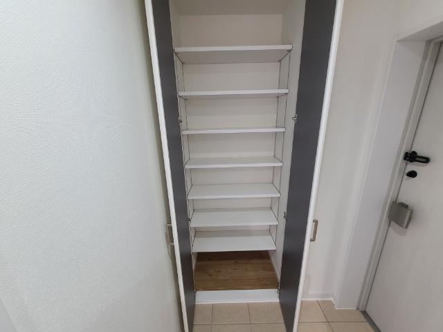 アルテマイスター鶴島（401） 収納