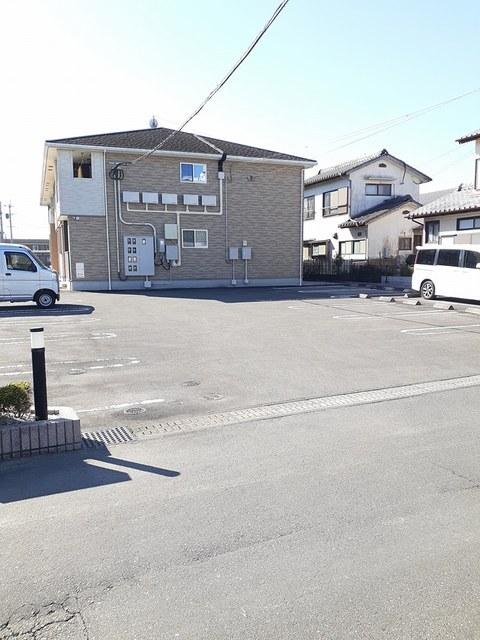 ヴィラ・フェリーチェ（103） 駐車場