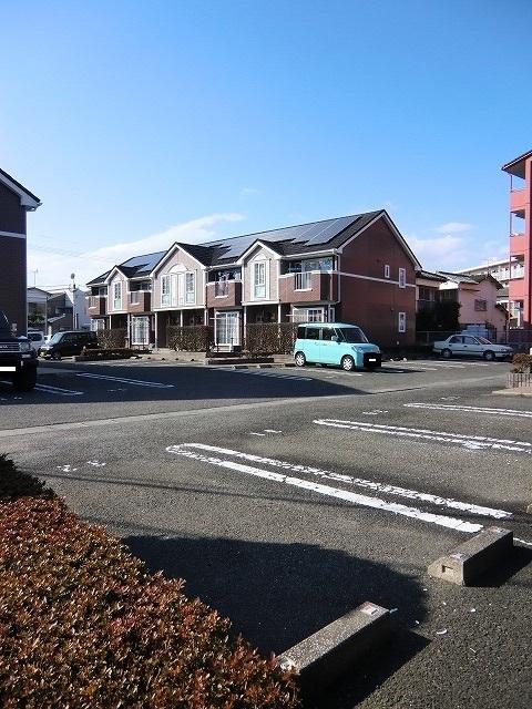 エクセレンテ北原　Ａ（203） 駐車場