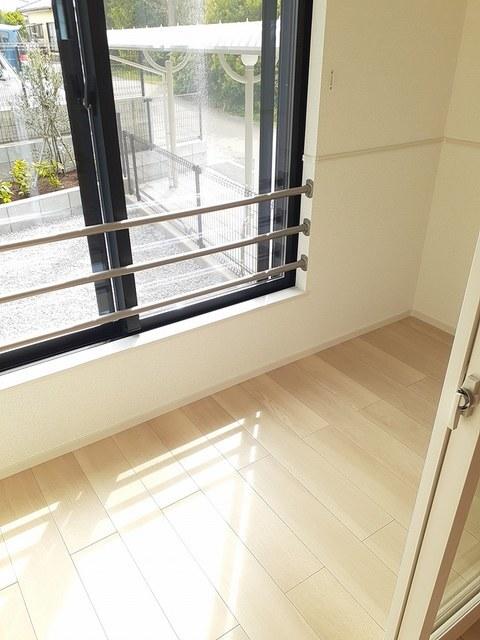 サンリット・ベゼル　Ⅰ（102） 室内