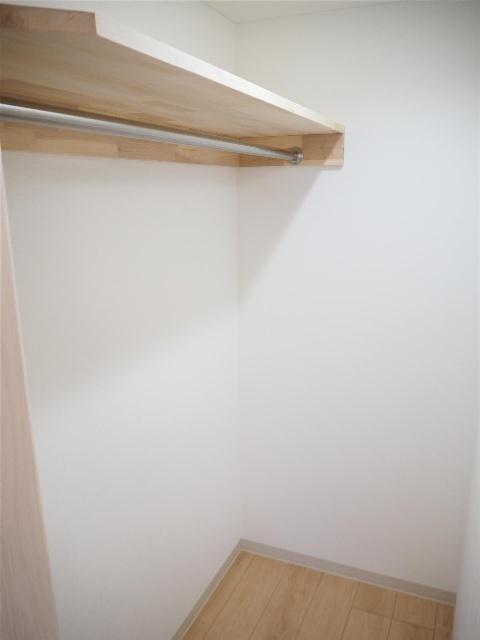 プリモサージュ神宮東（305） 収納