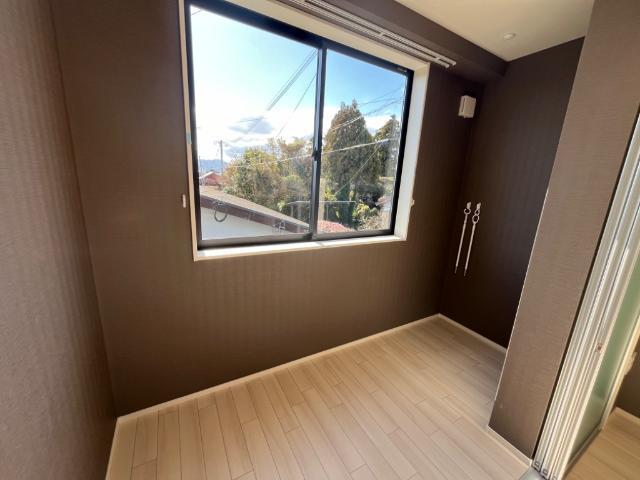Ｌａｕｇｈ　Ｔａｌｅ 部屋画像