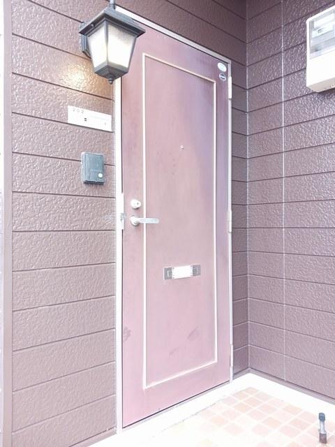 ロ−ウェルズ　１番館（202） 玄関