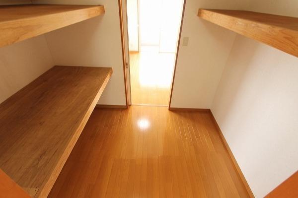 ナチュラルタウンⅡ（303） 収納