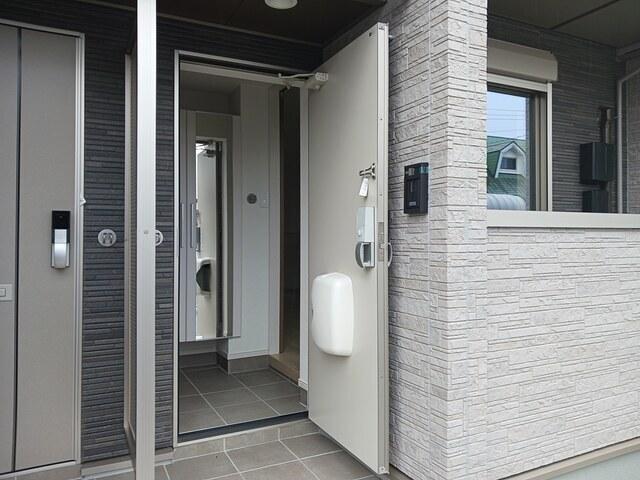 リナセント　Ⅰ（103） 玄関