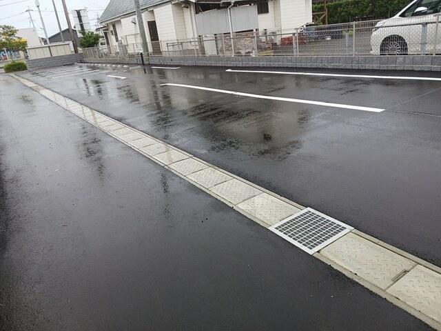 リナセント　Ⅰ（103） 駐車場