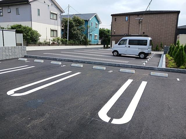 シャルフ飛江田　Ⅰ（203） 駐車場