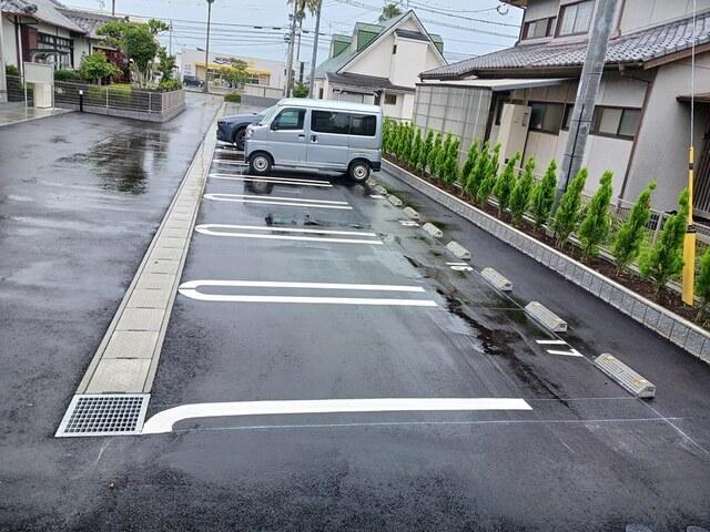 リナセント　Ⅱ（103） 駐車場