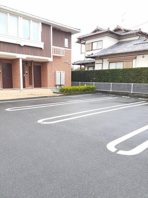フラン・アンジュ　Ⅵ（103） 駐車場