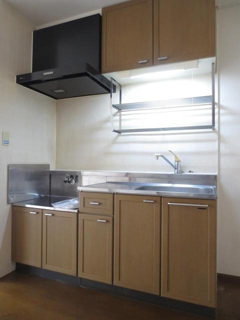 ファミール本郷　C棟（102） 部屋画像