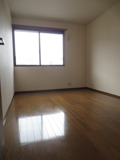 ファミール本郷　C棟（102） 部屋画像
