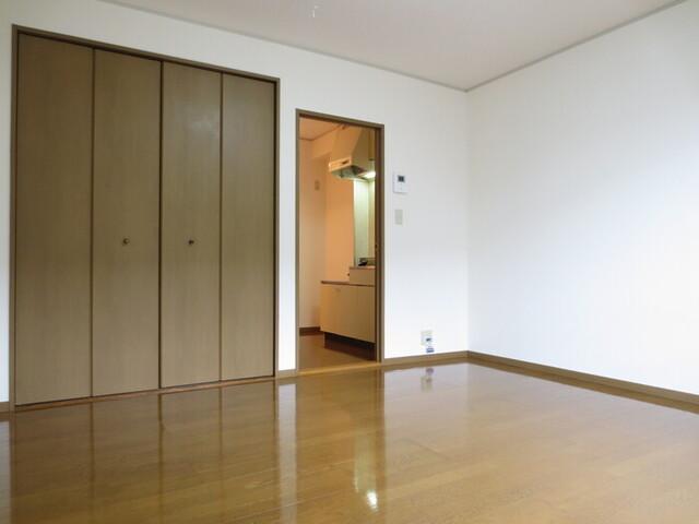 サーフスリー曽師　B棟（102） 部屋画像