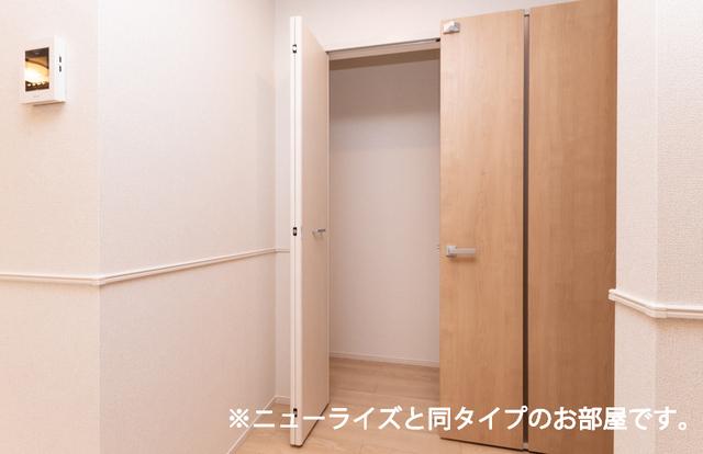 Ｒ．Ｎ．Ｐ　レジデンスＷ　Ⅱ（101） 収納