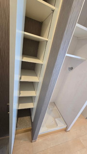 Meison de nakashima（304） 収納