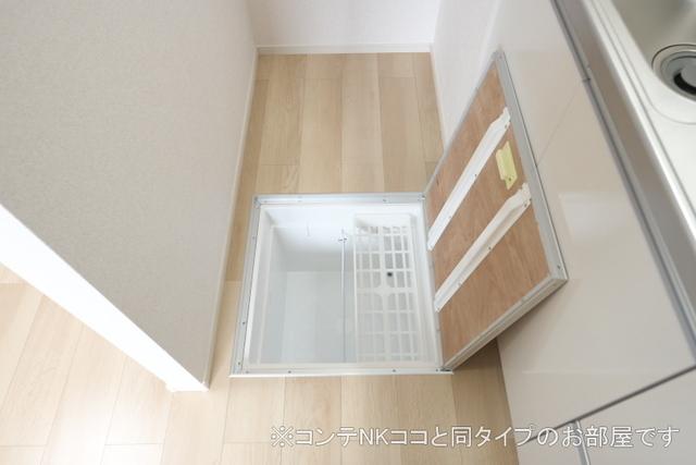 プルミエール　春　Ⅱ（103） 収納