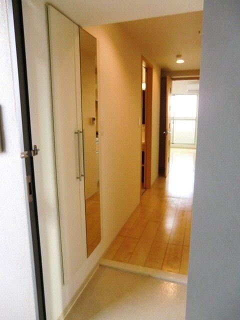 カーサ　フィーネ（402） 玄関