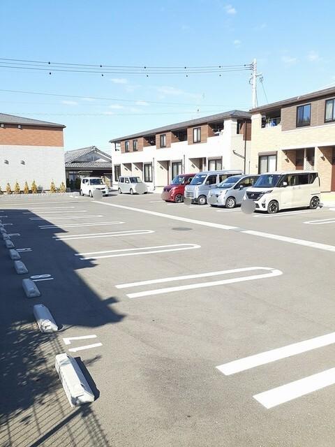 このはな　Ｍ＆Ｋ　Ⅲ（204） 駐車場
