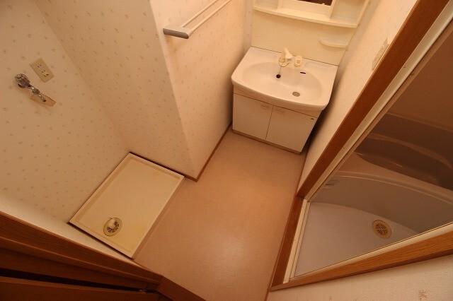 センチュリーコート５番館　芳士（105） 部屋画像