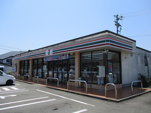 セブンイレブン宮崎大塚宮田店：350m