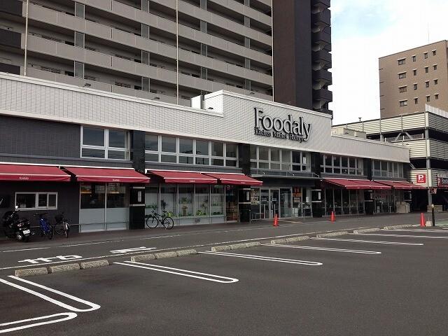 Foodaly青葉店：369m