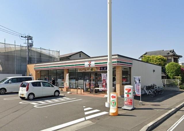セブンイレブン宮崎祇園1丁目店：147m