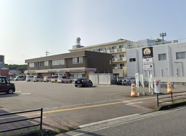 セブンイレブン宮崎神宮東3丁目店：115m