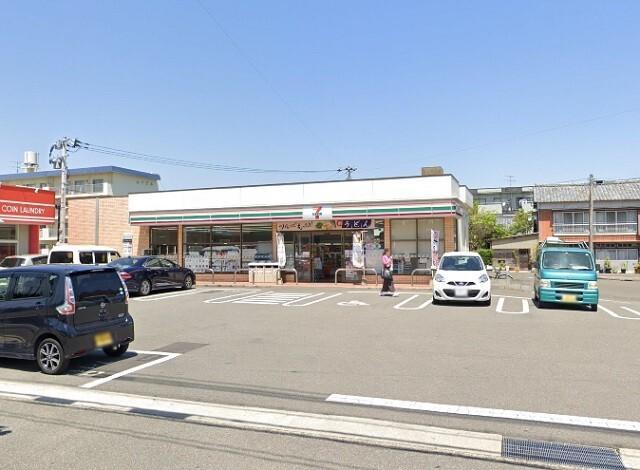 セブンイレブン宮崎堀川町店：479m
