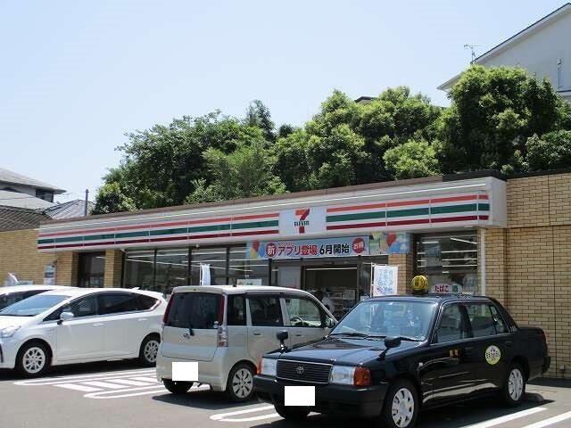 セブンイレブン宮崎大坪町店：400m