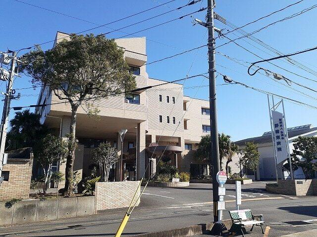 野崎東病院：550m