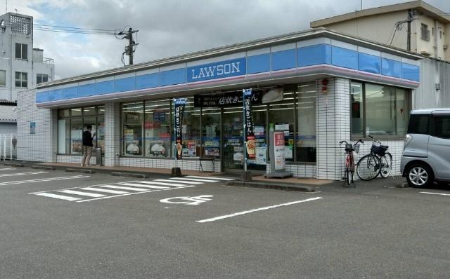 ローソン宮崎江平中町店：160m