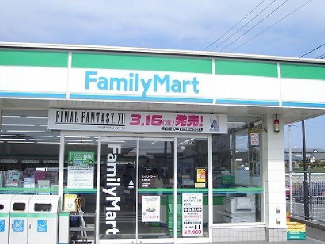 ファミリーマート清武新町店：518m