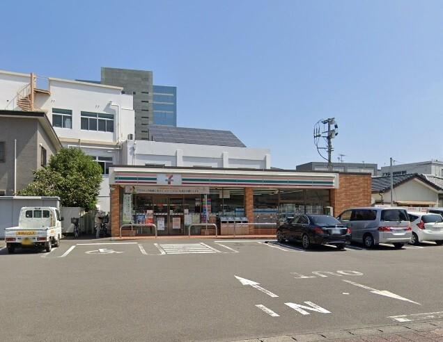 セブンイレブン宮崎旭1丁目店：510m