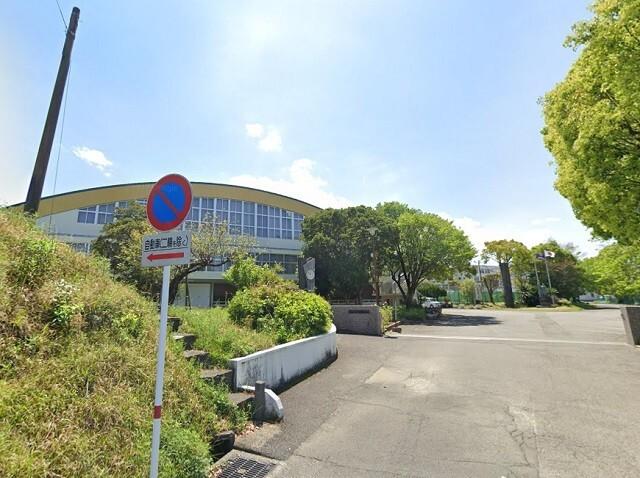 宮崎県立宮崎南高校：1442m