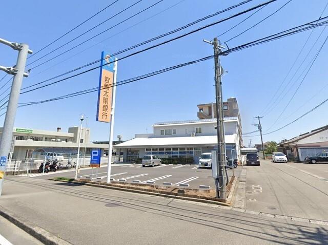 宮崎太陽銀行赤江支店：1610m