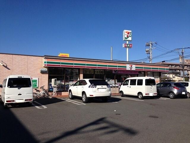 セブンイレブン宮崎祇園3丁目店：420m