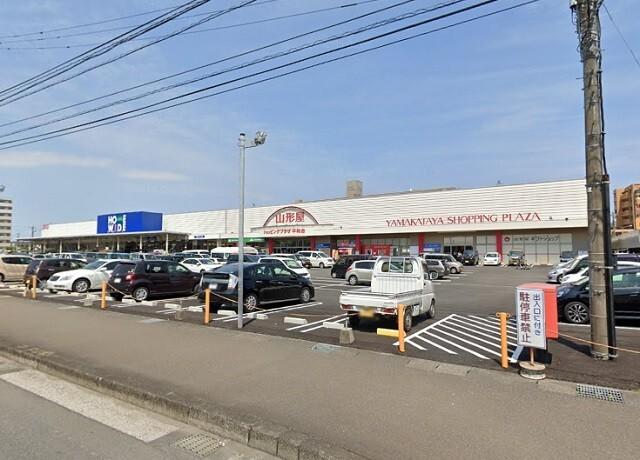 ホームワイド平和台店：1619m