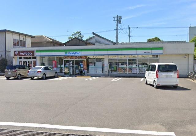 ファミリーマート国富町役場前店：1558m