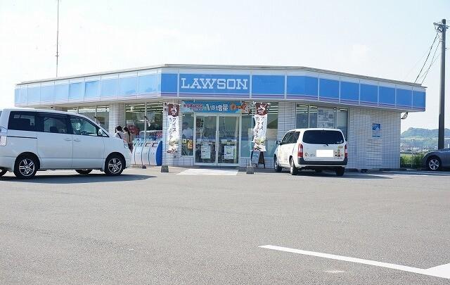 ローソン宮崎村角町店：664m