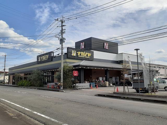ナガノヤ芳士店：600m